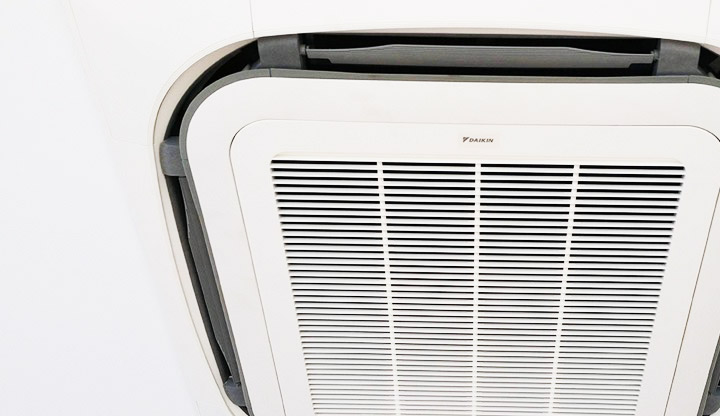 Ceiling air conditioner Ceiling air conditioner