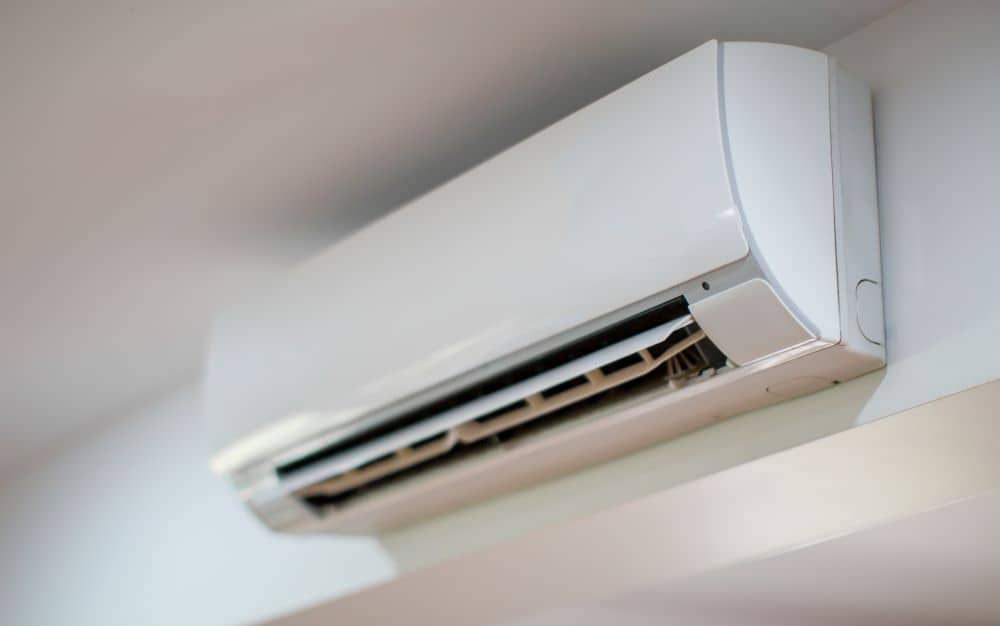 Clean indoor air conditioner.